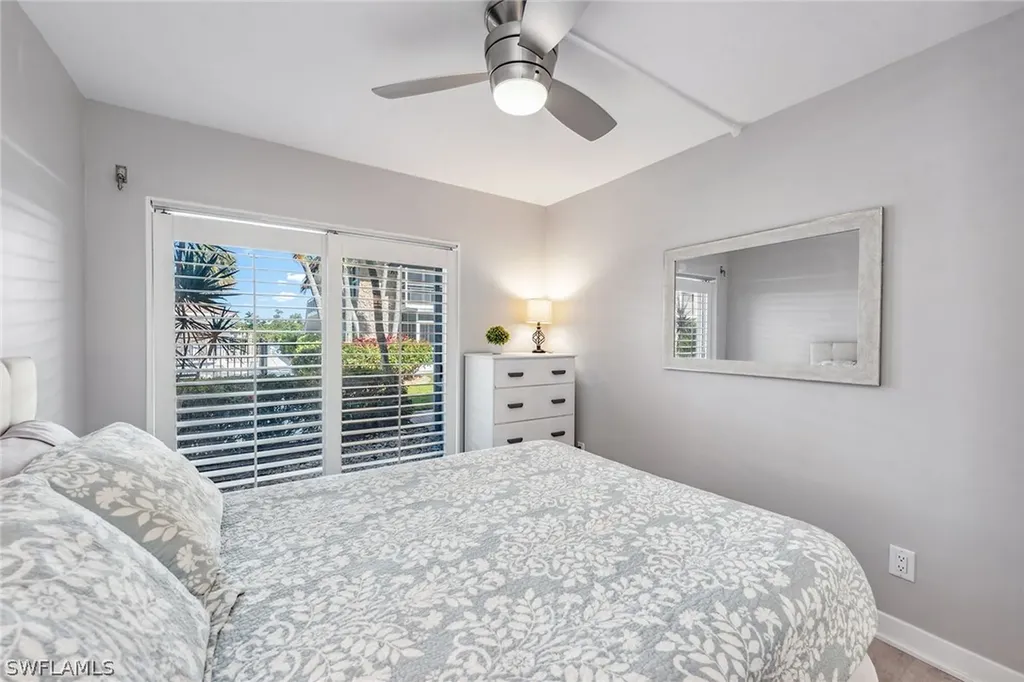 330 Kon Tiki Drive Naples FL 34113