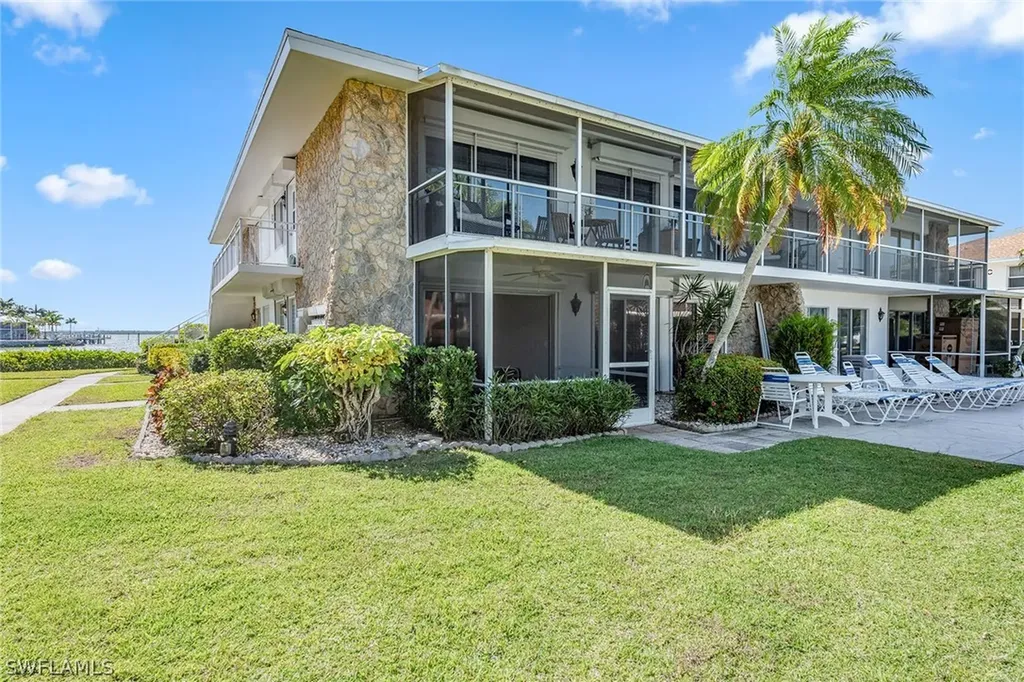 330 Kon Tiki Drive Naples FL 34113
