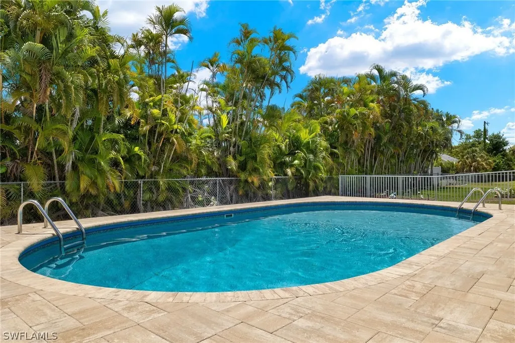 7148 Columbia Circle Fort Myers FL 33908