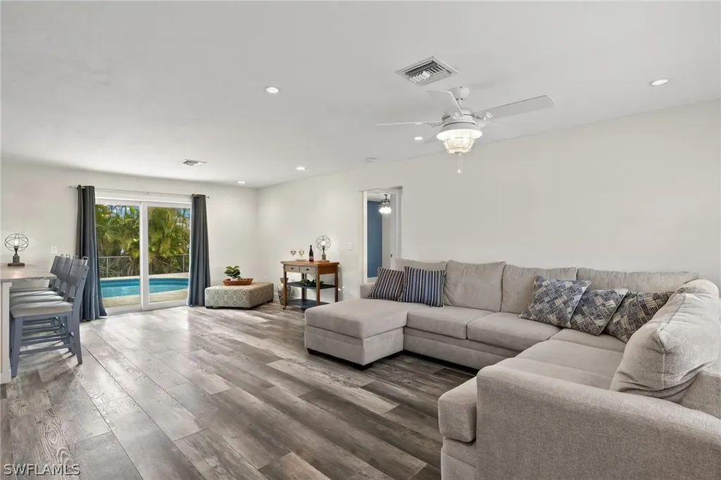 7148 Columbia Circle Fort Myers FL 33908
