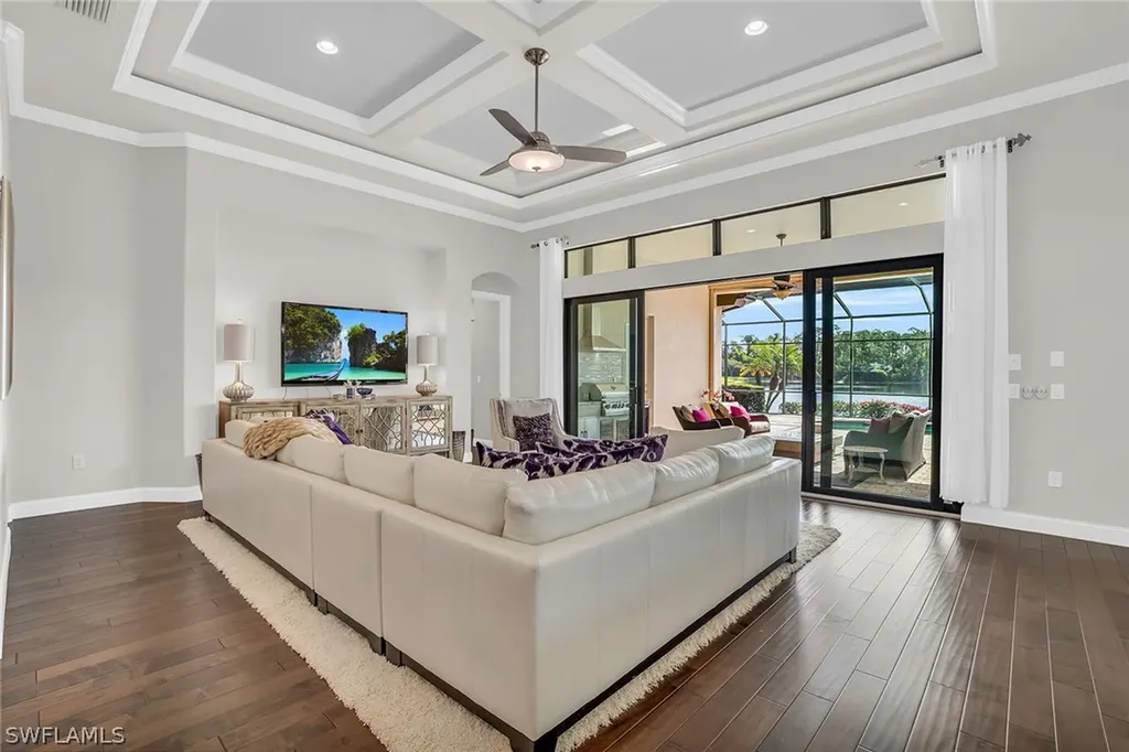 6344 Serano Way Naples FL 34113