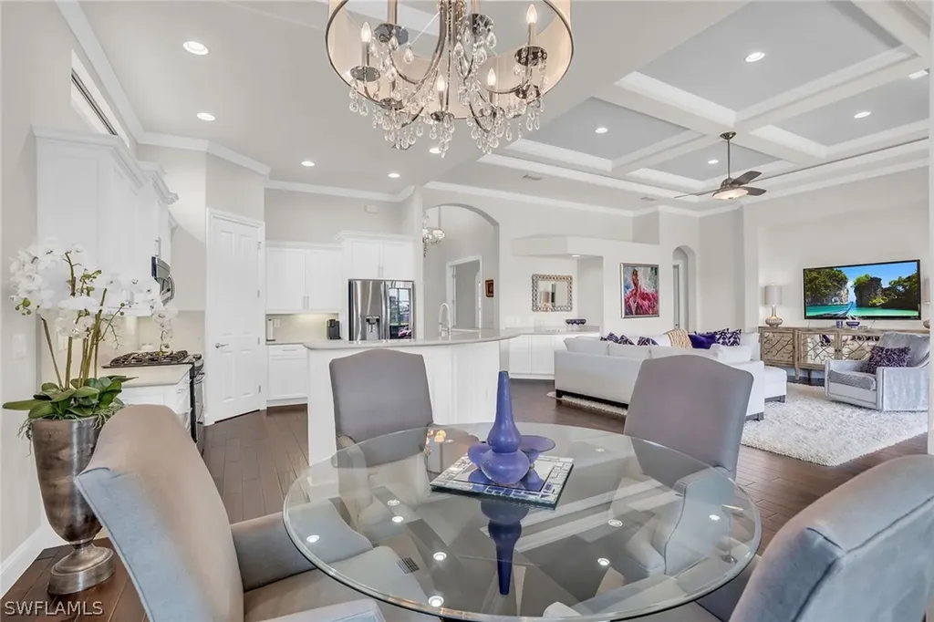 6344 Serano Way Naples FL 34113