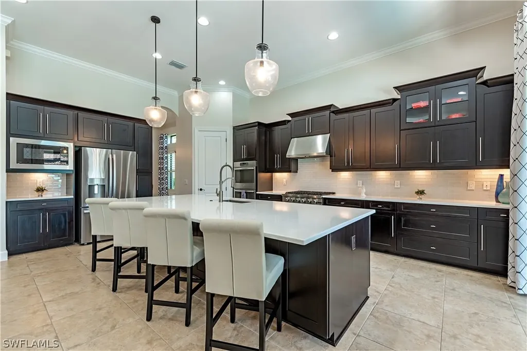 8853 Savona Court Naples FL 34119