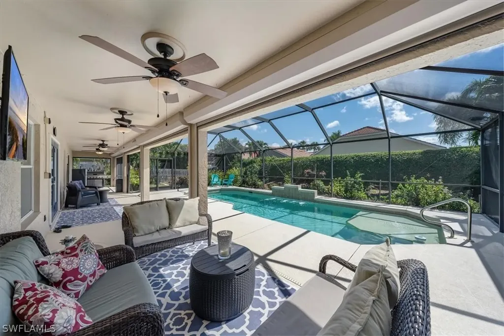 124 Plantation Circle Naples FL 34104