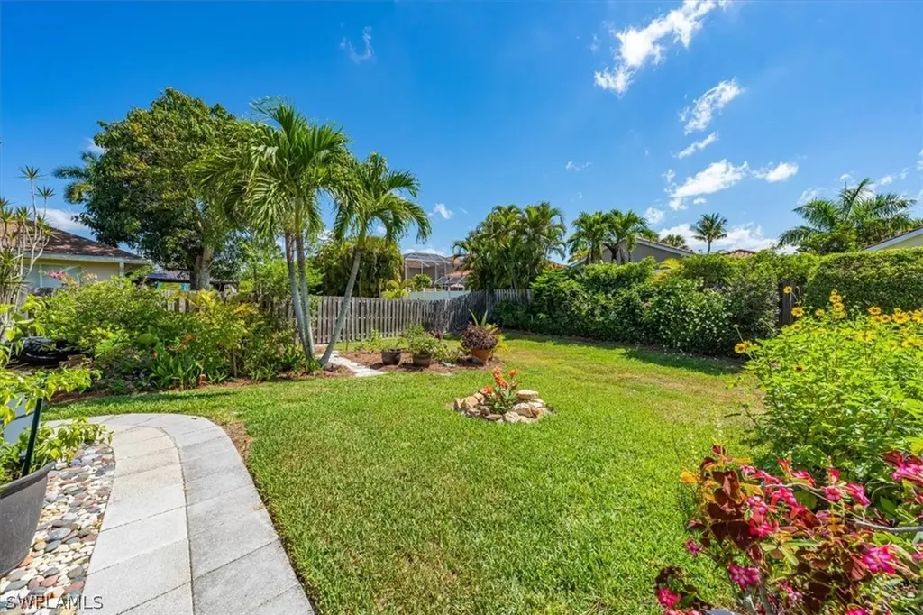 124 Plantation Circle Naples FL 34104