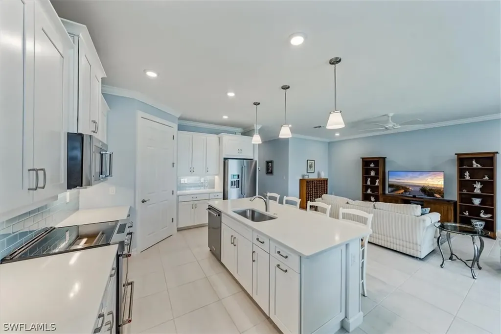 14517 Stern Way Naples FL 34114