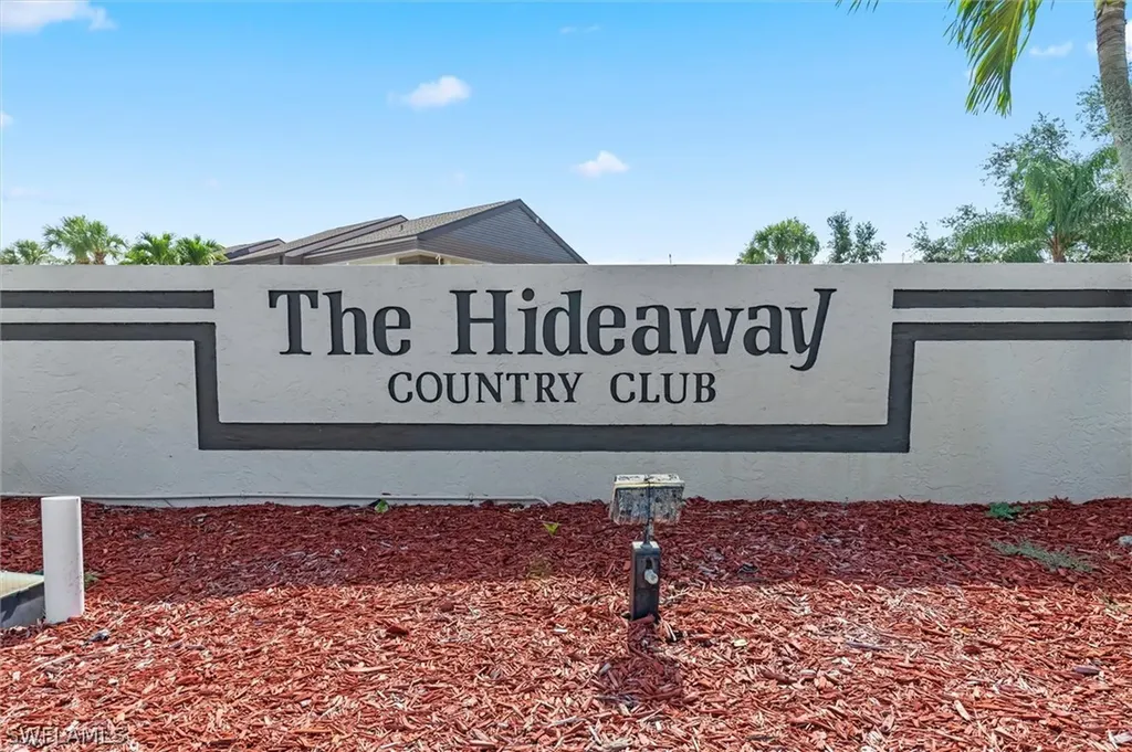 5625 Trailwinds Drive Fort Myers FL 33907