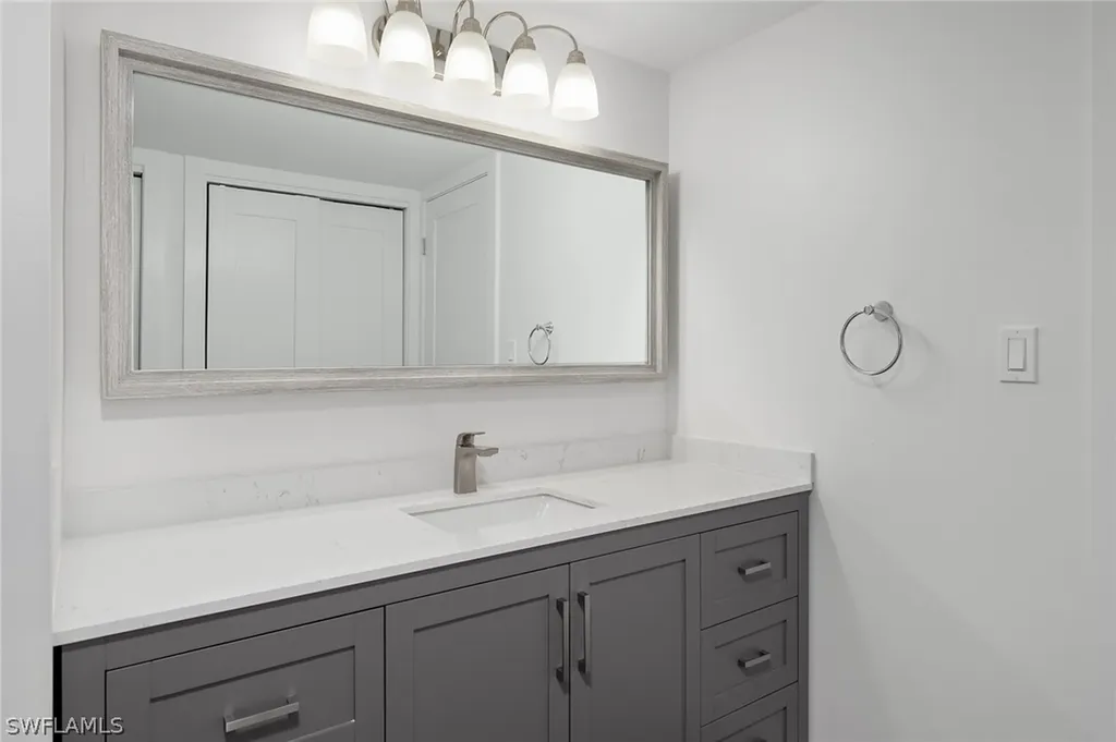 6102 Augusta Drive Fort Myers FL 33907