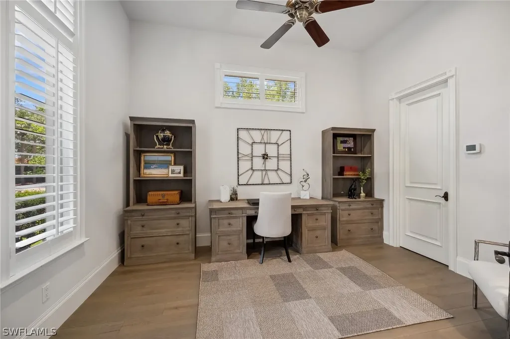 2085 Mission Drive Naples FL 34109
