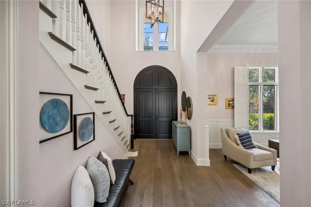 2085 Mission Drive Naples FL 34109
