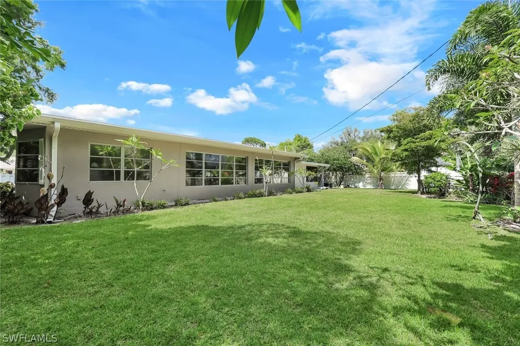 10320 River Drive Bonita Springs FL 34135