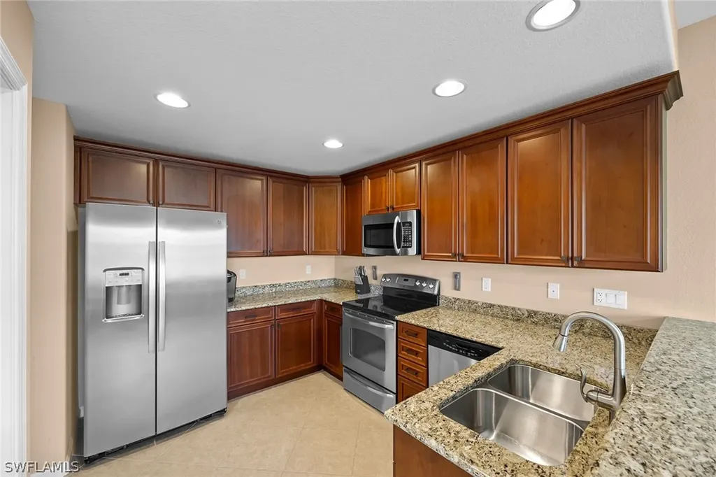 6626 Alden Woods Circle Naples FL 34113