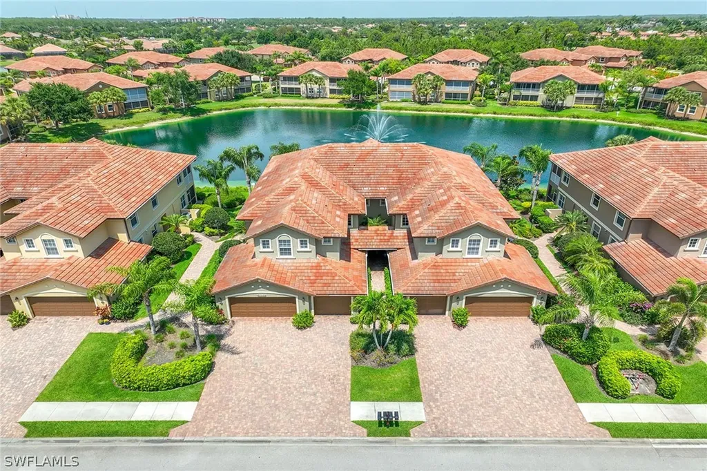 6626 Alden Woods Circle Naples FL 34113