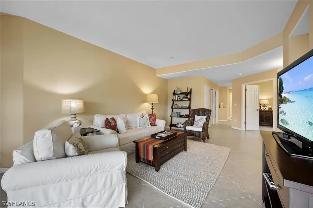 6626 Alden Woods Circle Naples FL 34113