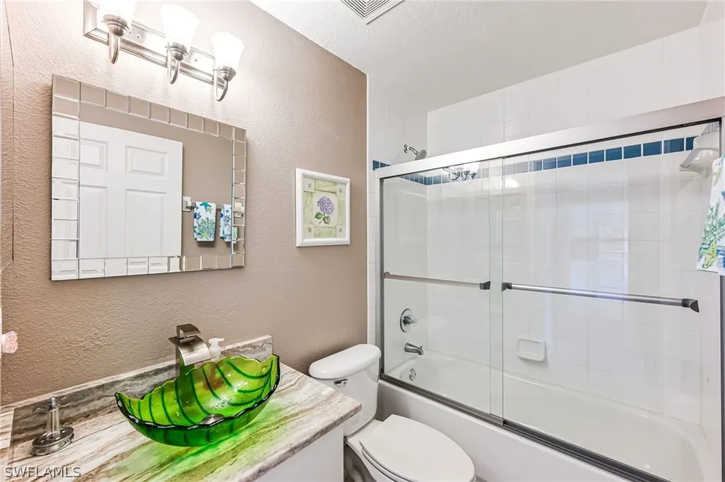 6645 Huntington Lakes Circle Naples FL 34119