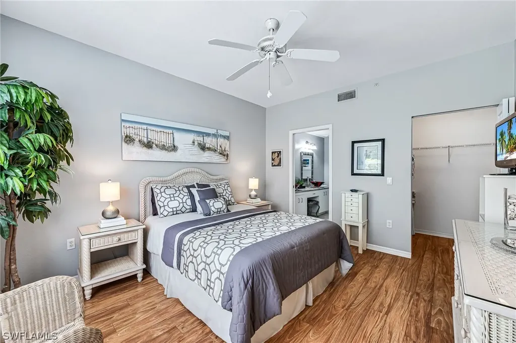 6645 Huntington Lakes Circle Naples FL 34119