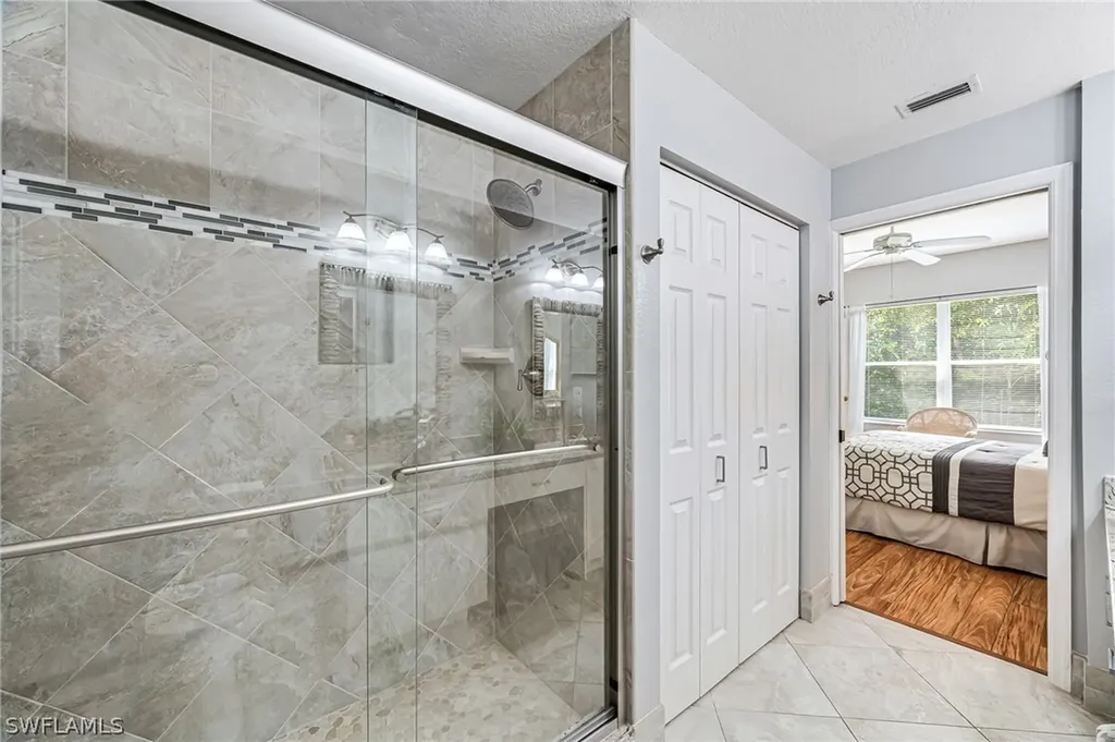 6645 Huntington Lakes Circle Naples FL 34119