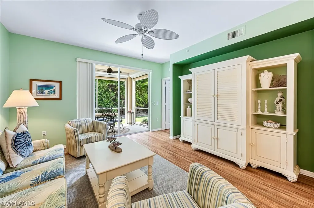 6645 Huntington Lakes Circle Naples FL 34119