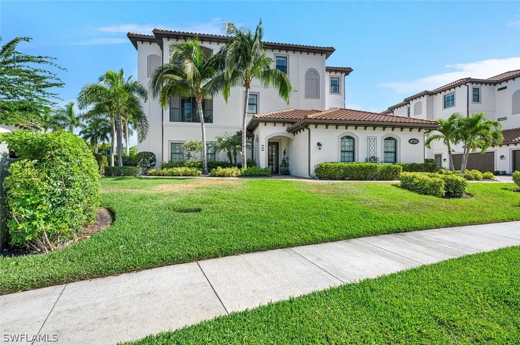 4720 Colony Villas Drive Bonita Springs FL 34134
