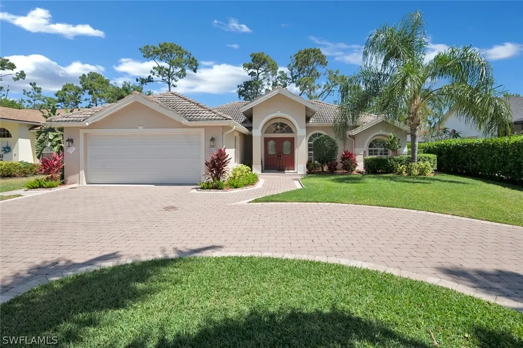 Naples FL, 1013 Tivoli Court