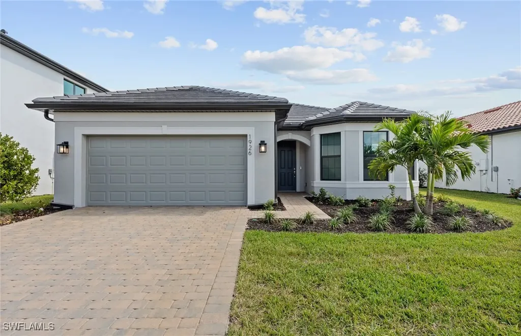 1926 Fresno Avenue Naples FL 34120