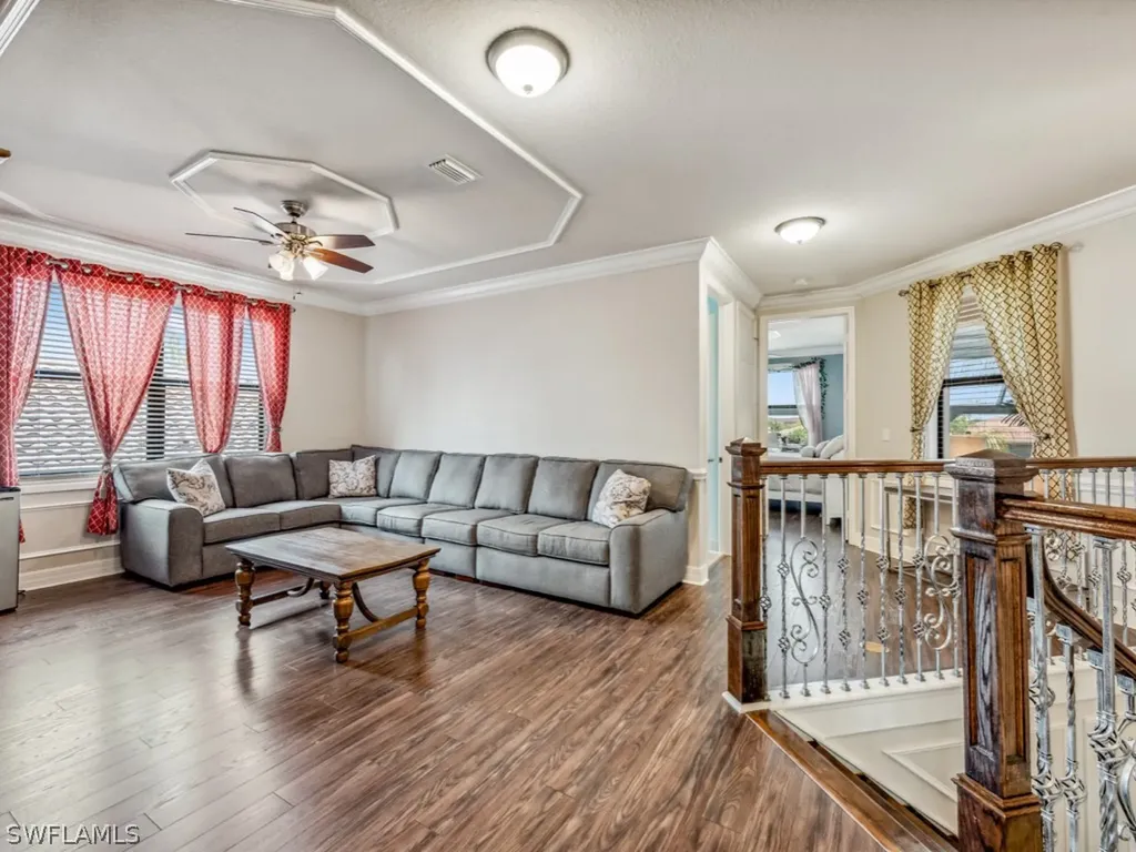 3494 Pacific Drive Naples FL 34119