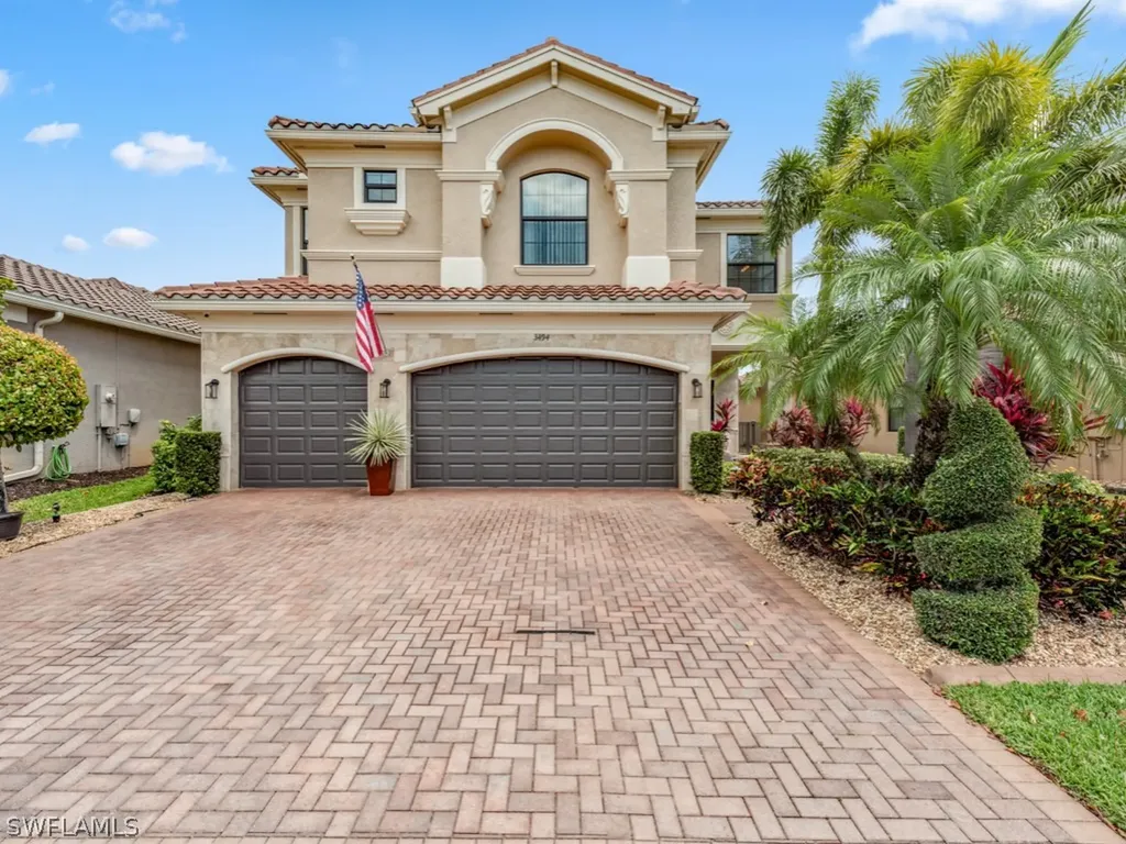 3494 Pacific Drive Naples FL 34119