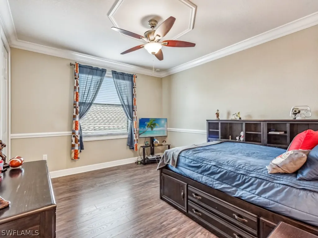 3494 Pacific Drive Naples FL 34119