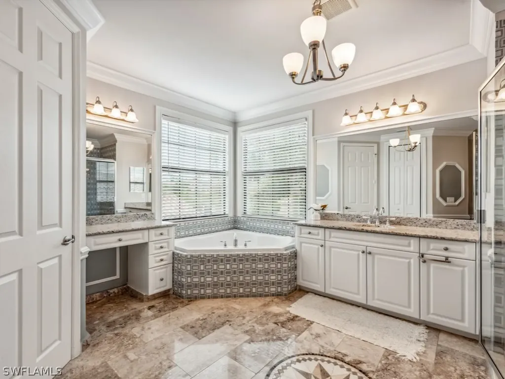 3494 Pacific Drive Naples FL 34119