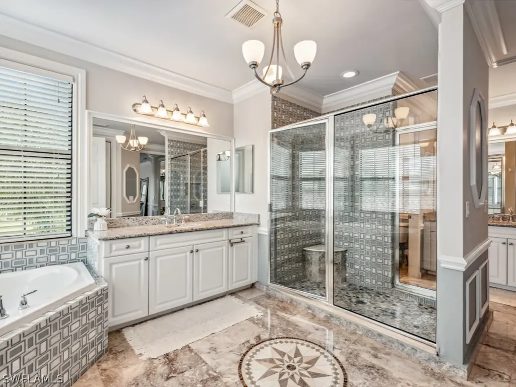 3494 Pacific Drive Naples FL 34119