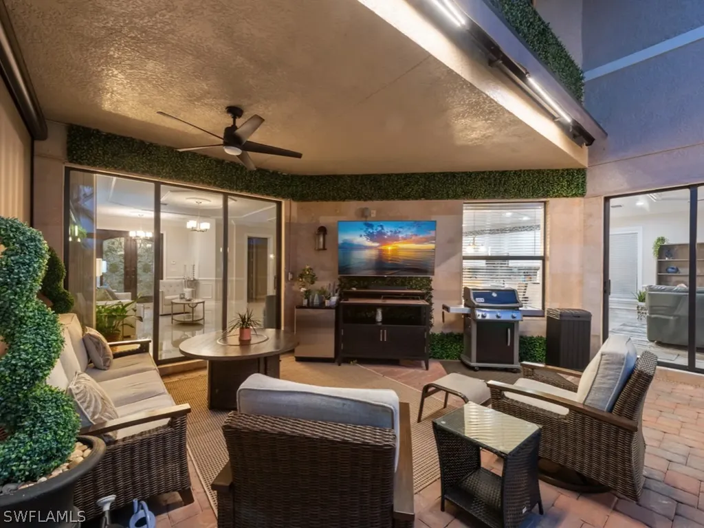 3494 Pacific Drive Naples FL 34119