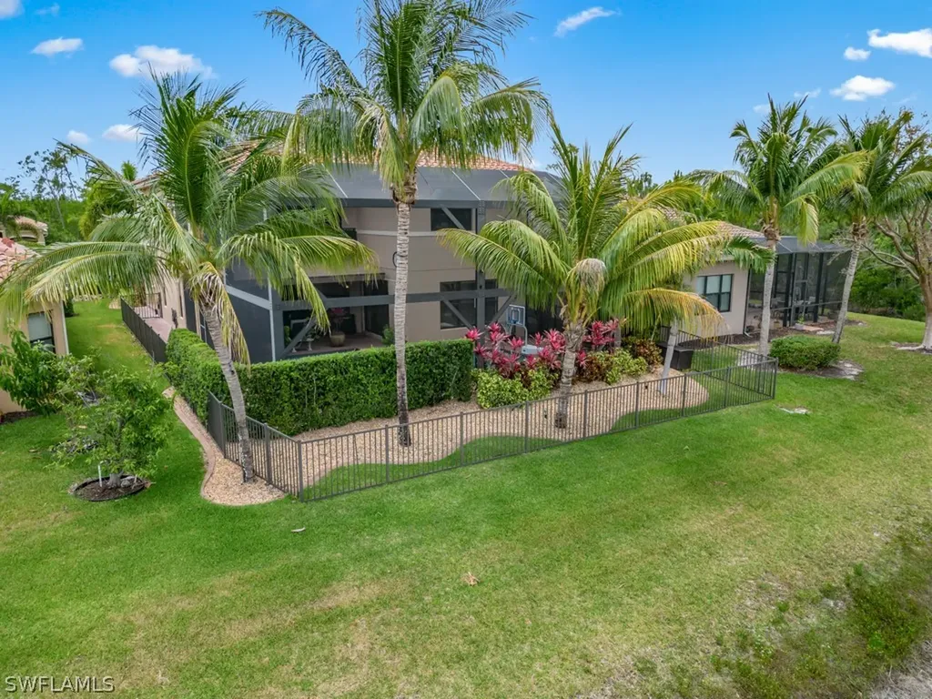 3494 Pacific Drive Naples FL 34119