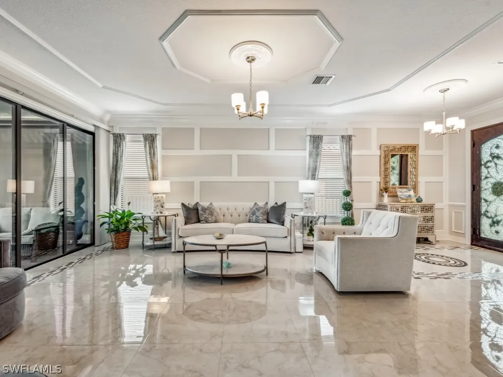 3494 Pacific Drive Naples FL 34119