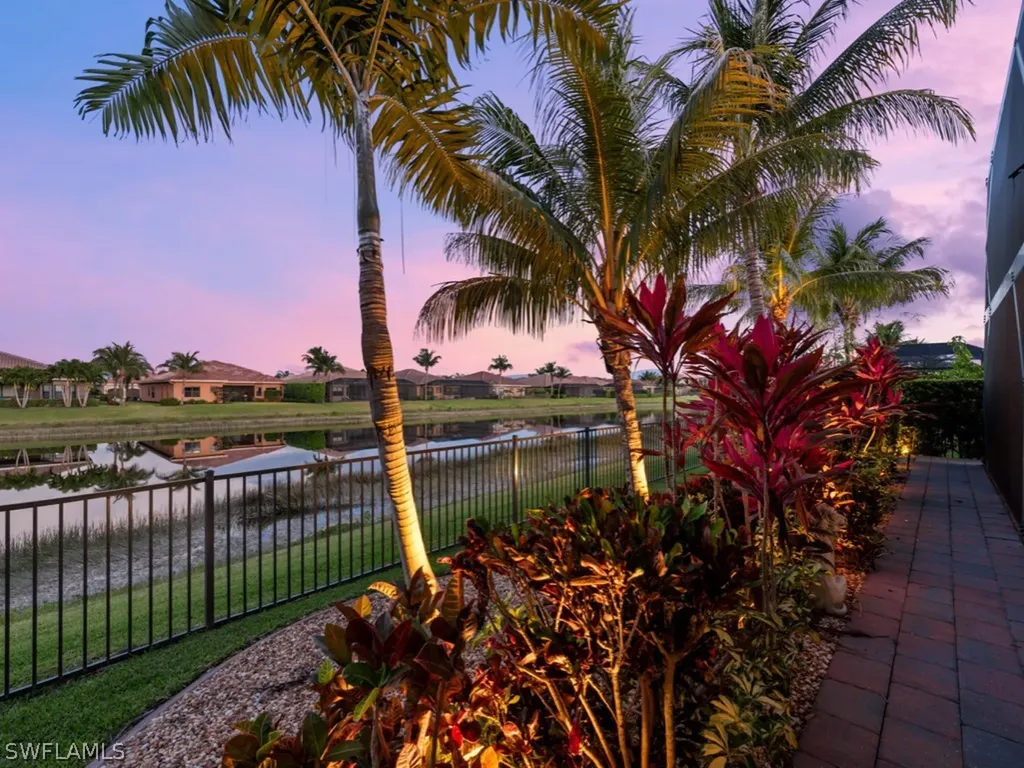 3494 Pacific Drive Naples FL 34119