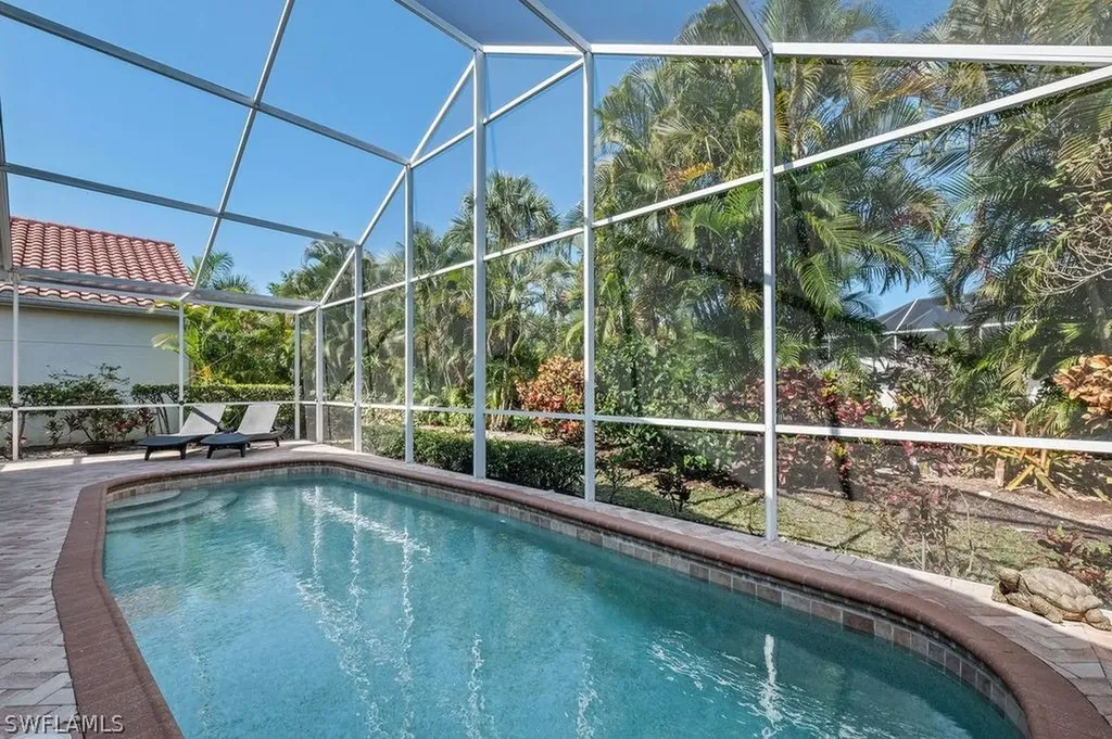 375 Pindo Palm Drive Naples FL 34104