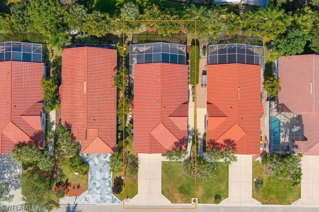 375 Pindo Palm Drive Naples FL 34104