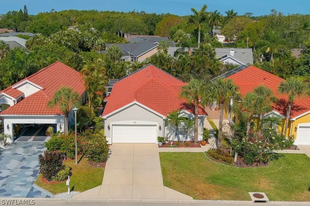 375 Pindo Palm Drive Naples FL 34104