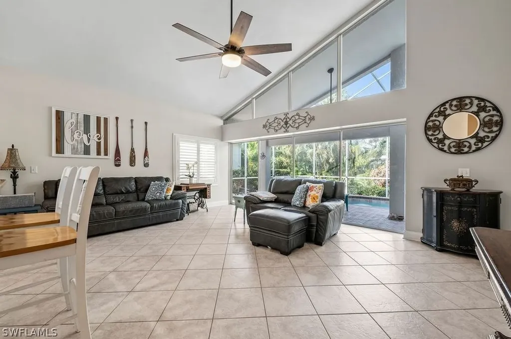 375 Pindo Palm Drive Naples FL 34104