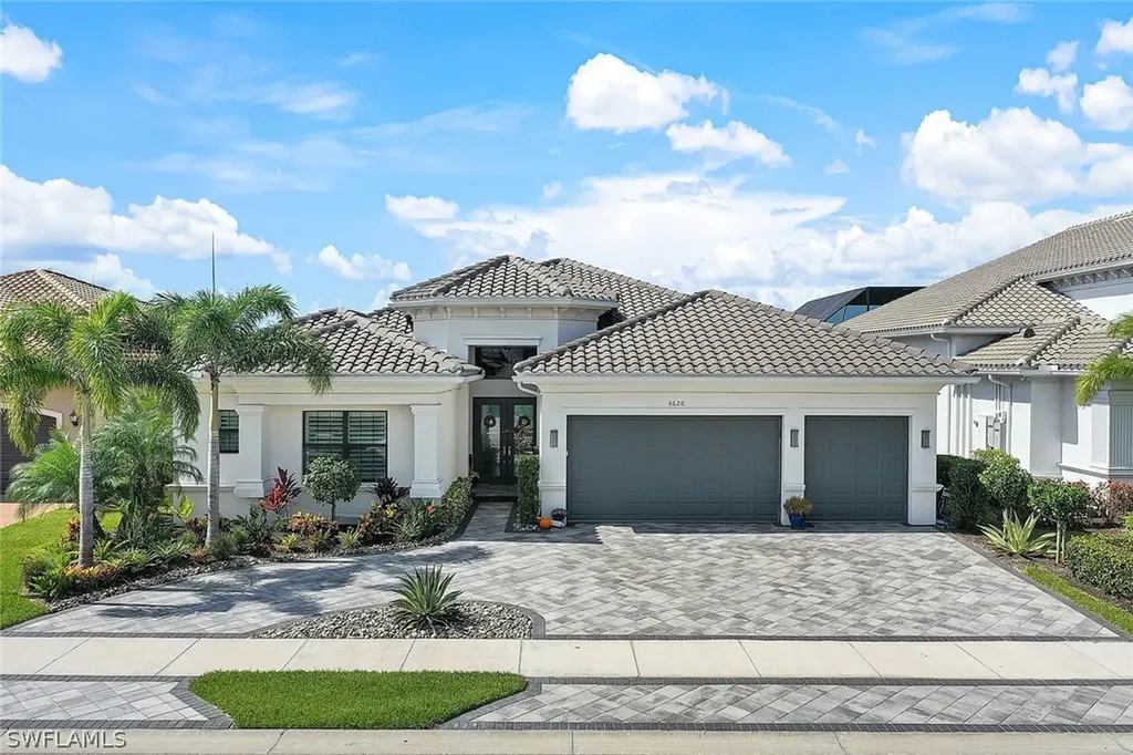 4620 Azalea Drive Naples FL 34119