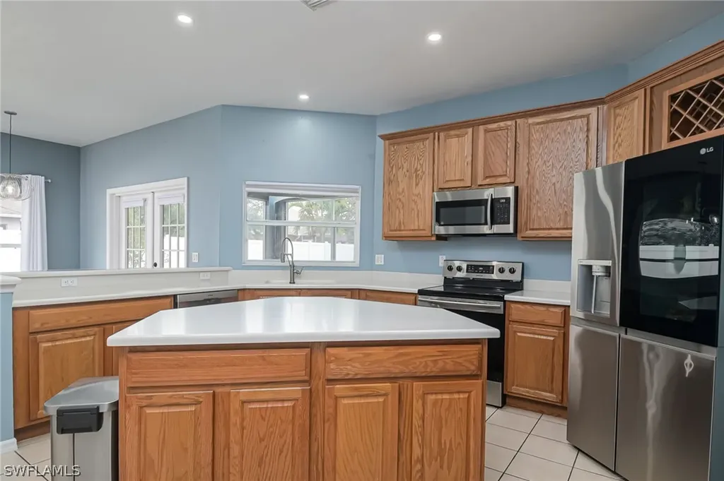 2743 Nature Pointe Loop Fort Myers FL 33905