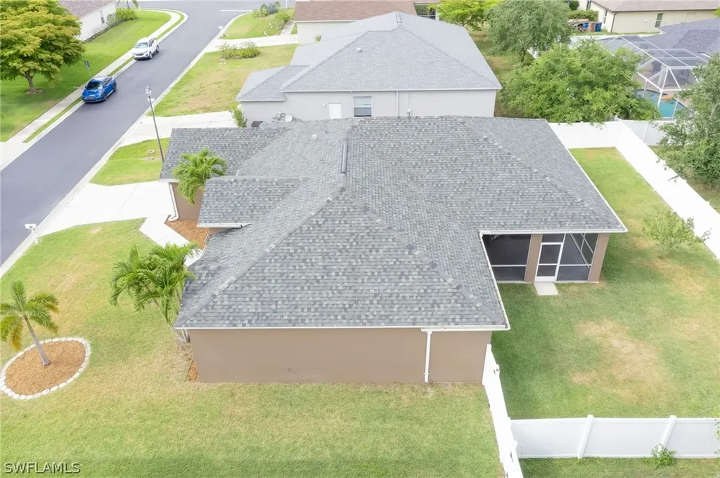 2743 Nature Pointe Loop Fort Myers FL 33905