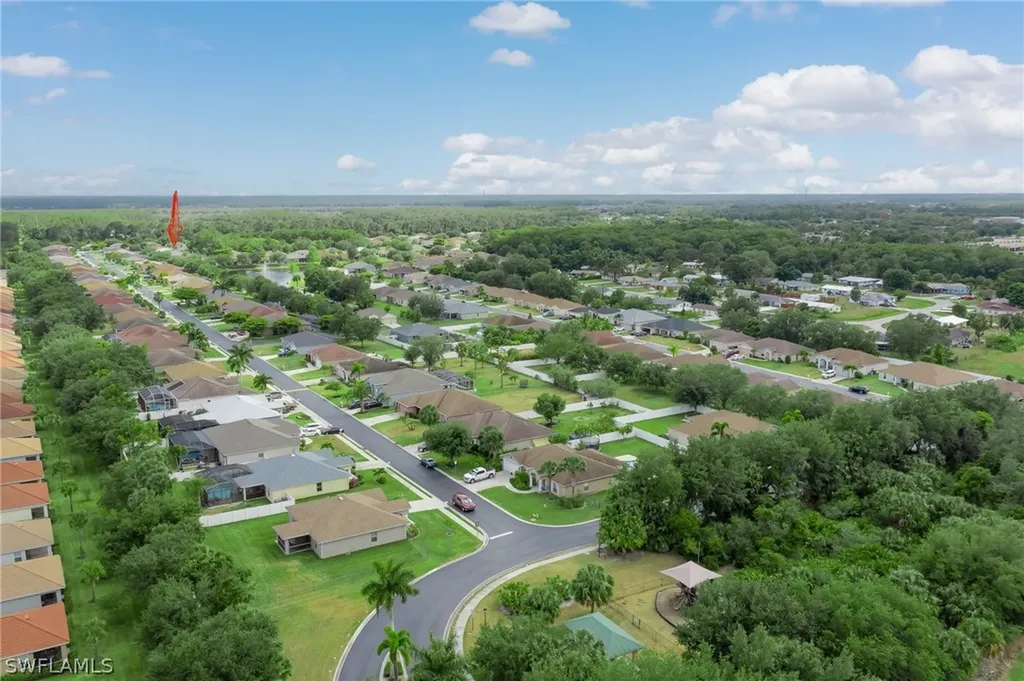 2743 Nature Pointe Loop Fort Myers FL 33905