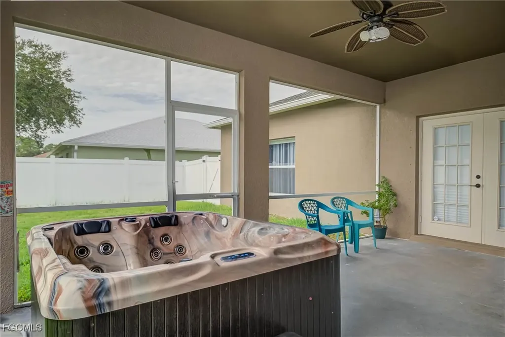 2743 Nature Pointe Loop Fort Myers FL 33905