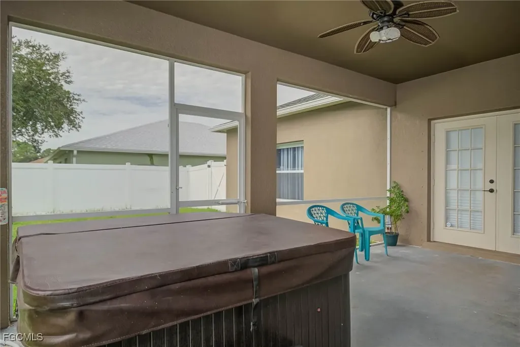 2743 Nature Pointe Loop Fort Myers FL 33905