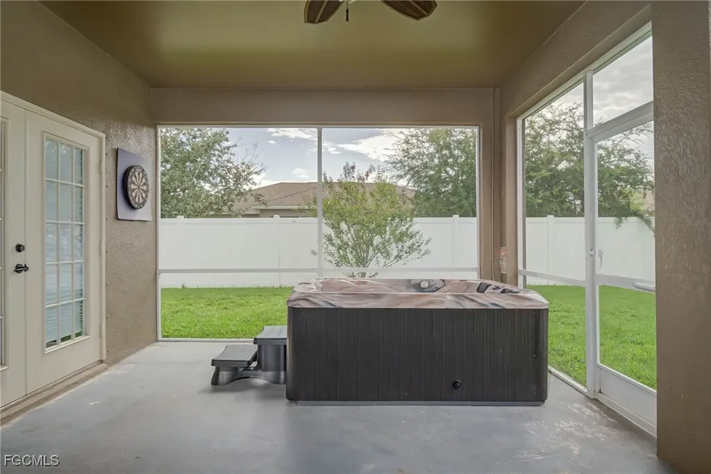 2743 Nature Pointe Loop Fort Myers FL 33905