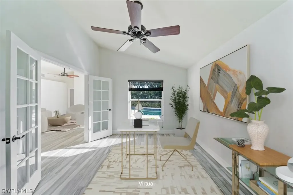 118 Fountain Circle Naples FL 34119