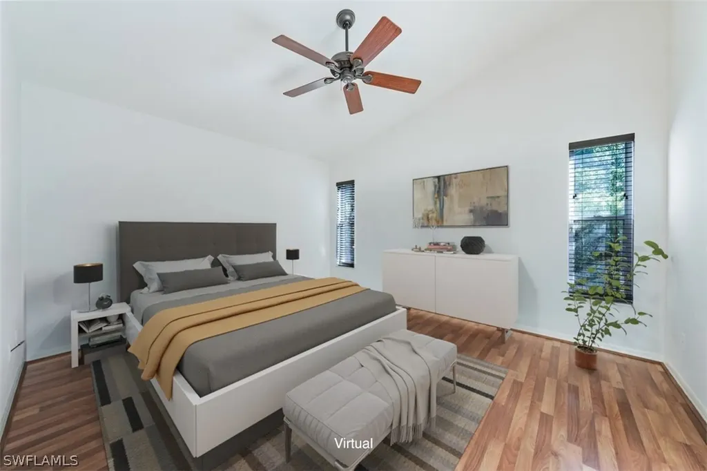 118 Fountain Circle Naples FL 34119