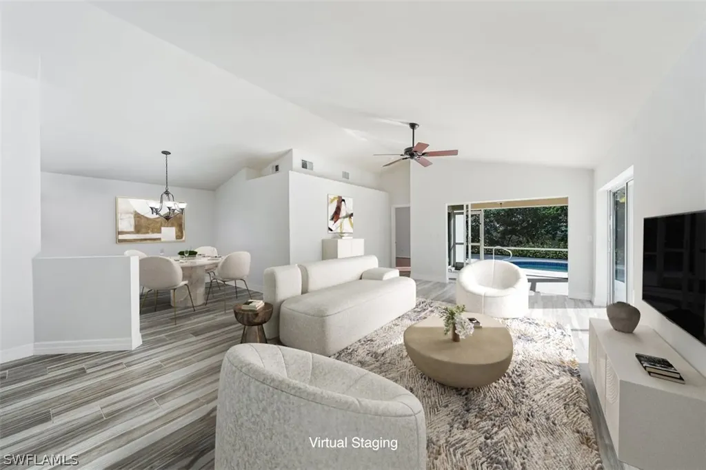 118 Fountain Circle Naples FL 34119