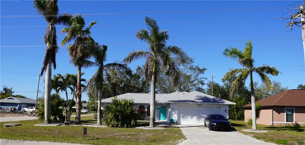 3418 SE 15th Place Cape Coral FL 33904