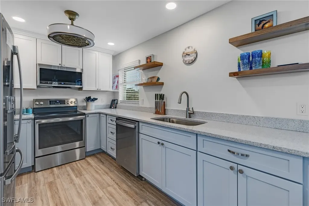 4709 Rue Belle Mer Sanibel FL 33957